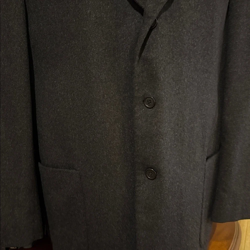Donna Karan Cashmere Charcoal Men's Blazer. 46/40 Long